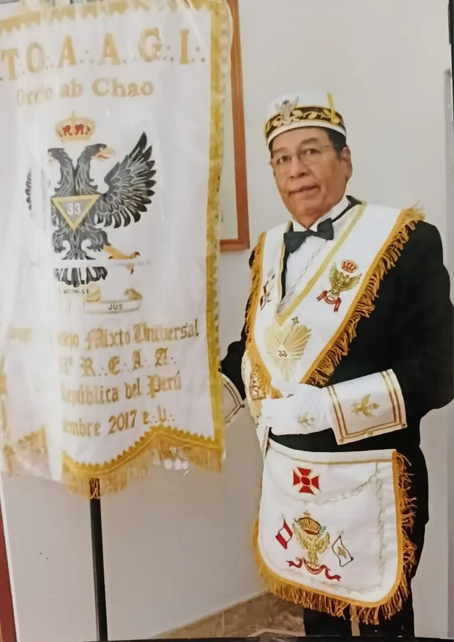 Grado 18 "Caballero Rosa Cruz" 